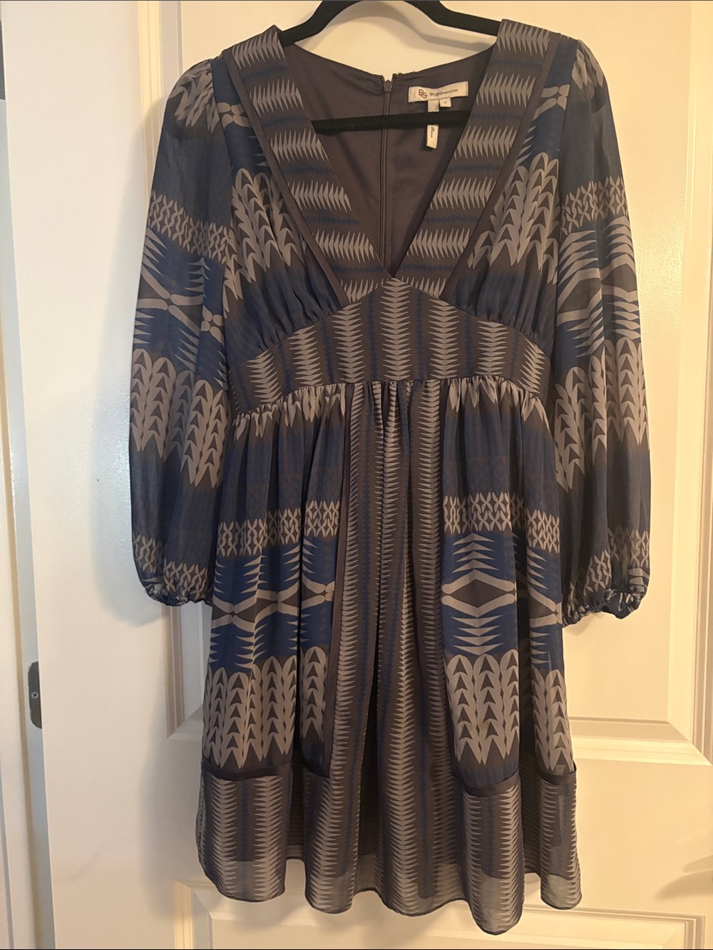 BCBGeneration Blue and Gray Long Sleeve Printed V-Neck Dress